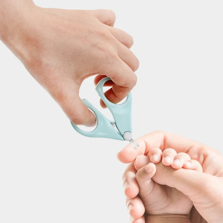 Baby Safety Nail Cutter Scissors with Circular Cutter Head (1 Pc)